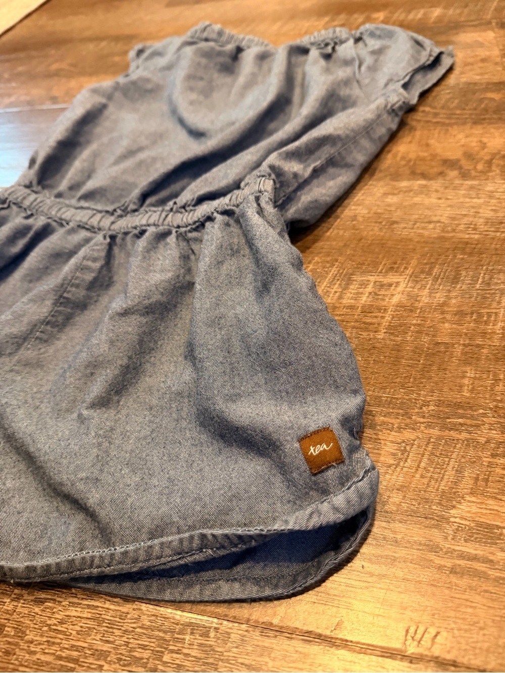 Tea Collection Girls Size 6 Chambray Romper Blue Off Shoulder Short Sleeve - Picture 5 of 5